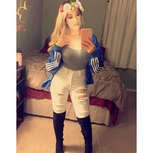 Meet your Posher, Jennifer